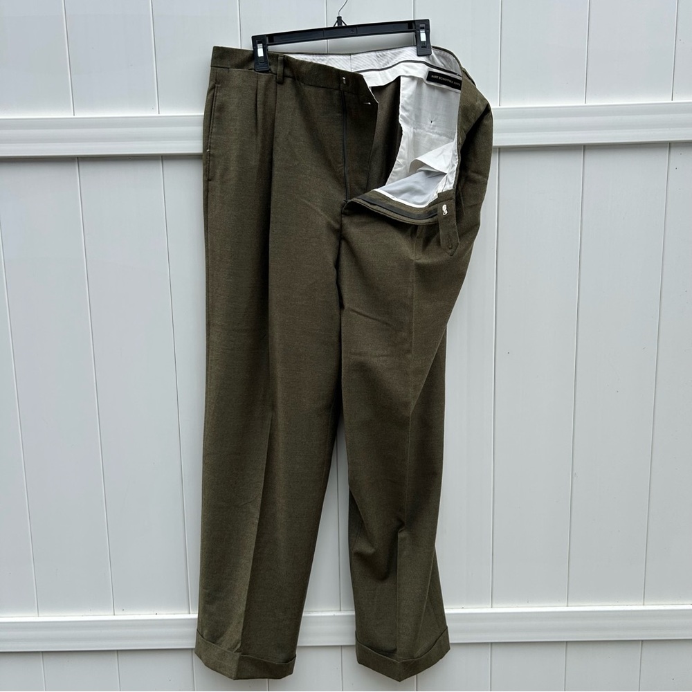 Men's Olive Green Pants - Picture 9 of 10